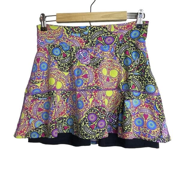 Dona‎ Jo Skirt Size 2 Large Skort Skulls Colorful Flounce Ruffles in Front Hem - Picture 1 of 7